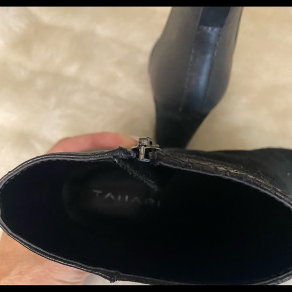 Tahari Boots - Picture 7 of 7